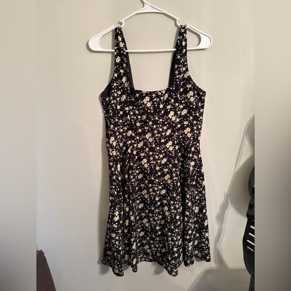 MSRP $54 EUC US 6 DISTURBIA Dryad Floral Button Mini Dress - Picture 6 of 6